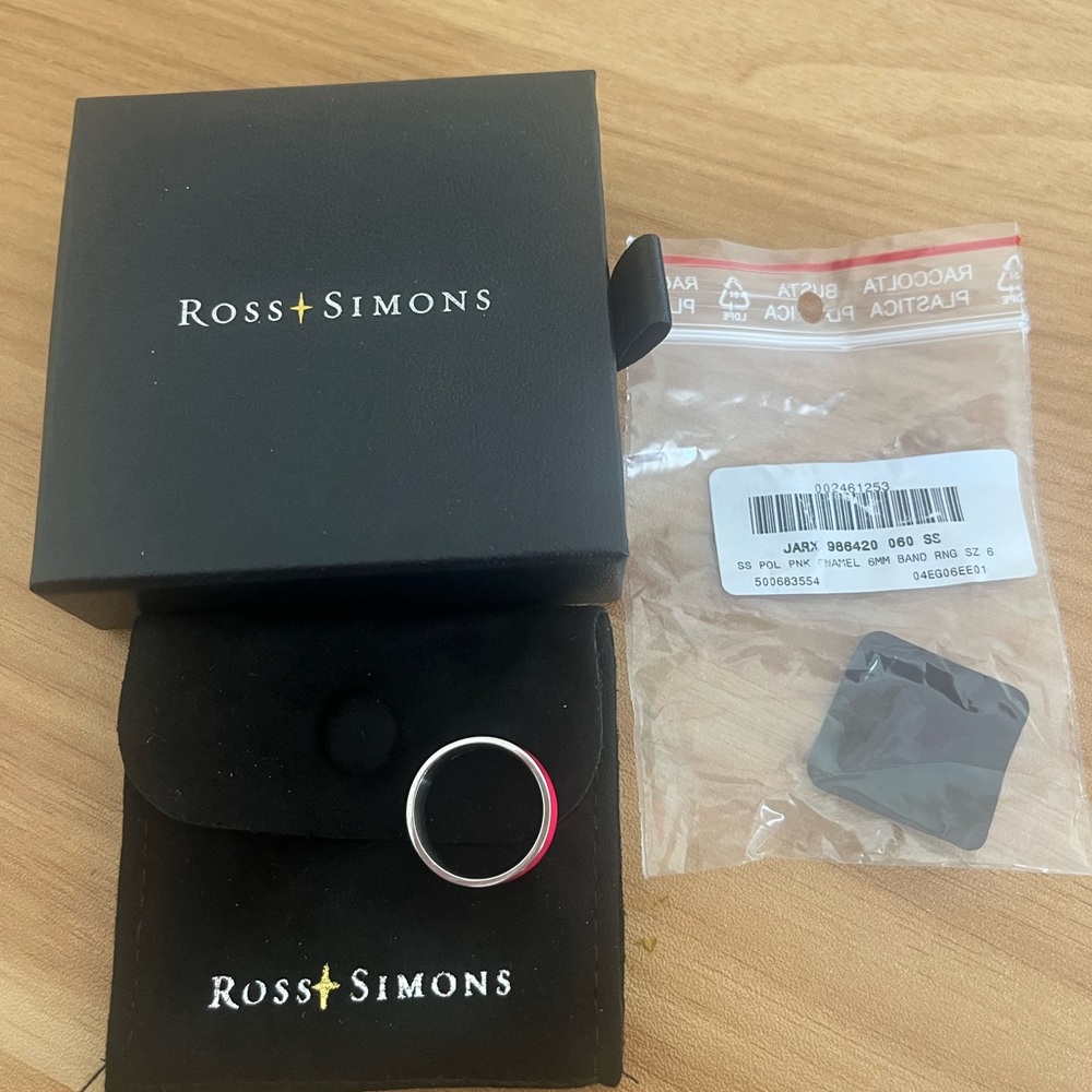 Ross-Simons Sterling Silver Pink Enamel Band Ring Size 6 - New in Box - Picture 4 of 4